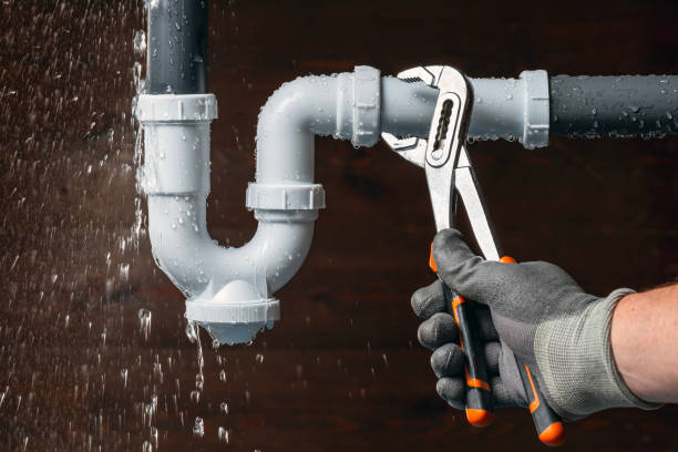Professional Gas Line Repair technician working in Falkland, NC